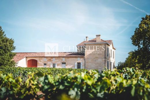 Rural or Farmhouse in Saint-Émilion, Gironde