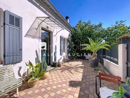 ‏בתי יוקרה ב  Eygalières, Bouches-du-Rhône