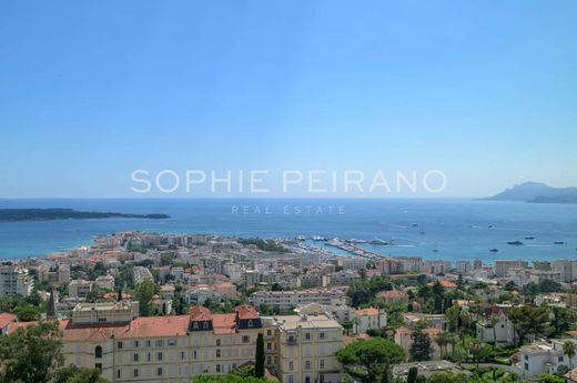 Apartment / Etagenwohnung in Cannes, Alpes-Maritimes