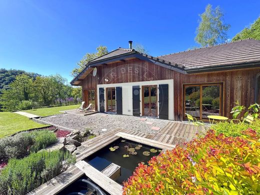 Luxury home in Nâves-Parmelan, Haute-Savoie
