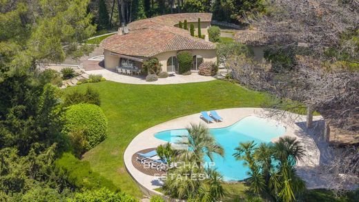 Villa in Mouans-Sartoux, Alpes-Maritimes