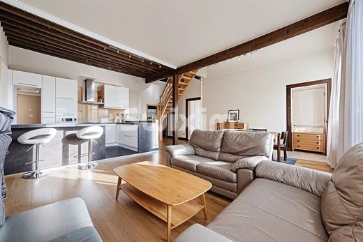 Luxury home in Gex, Ain