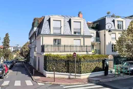 Casa de lujo en Saint-Cloud, Altos de Sena