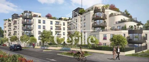 Apartment / Etagenwohnung in Fontenay-aux-Roses, Hauts-de-Seine