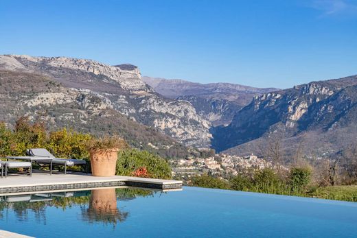 Luxury home in Châteauneuf-Grasse, Alpes-Maritimes