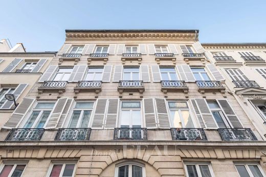 Apartment / Etagenwohnung in Saint-Germain, Odéon, Monnaie, Paris