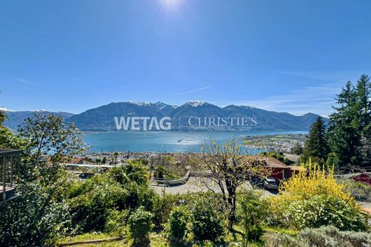 别墅  Minusio, Locarno District