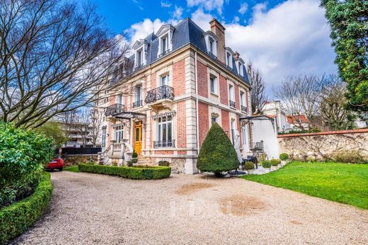 Casa de lujo en Saint-Germain-en-Laye, Yvelines