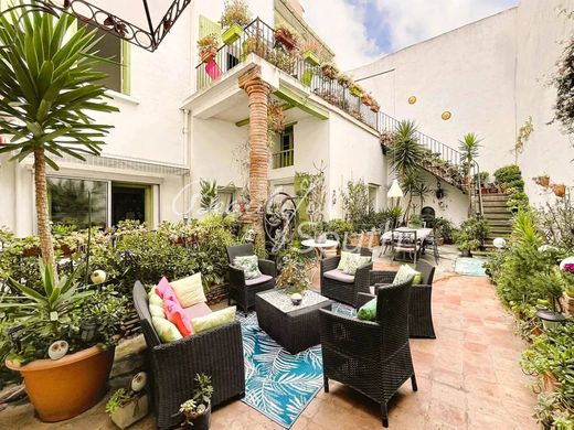 Гостиница, Rivesaltes, Pyrénées-Orientales