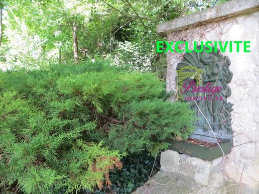 Luxury home in Saint-Germain-en-Laye, Yvelines