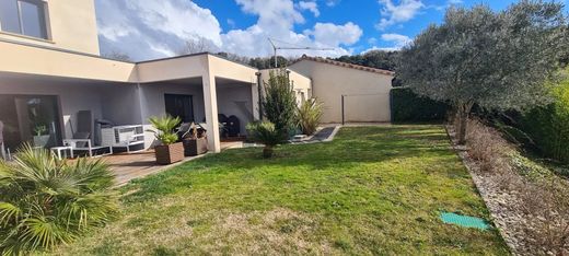 Villa in Montélimar, Drôme