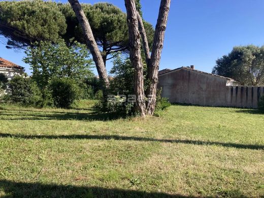 ‏קרקע ב  Le Bois-Plage-en-Ré, השראנט הימי