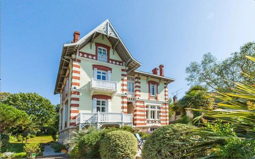 Casa de lujo en Arcachon, Gironda