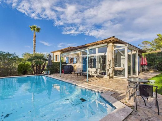 Luxury home in Saint-Raphaël, Var