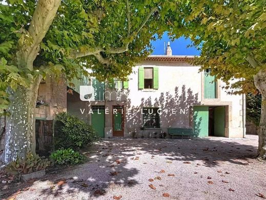 Ρουστίκ ή Αγροικίες σε Saint-Rémy-de-Provence, Bouches-du-Rhône