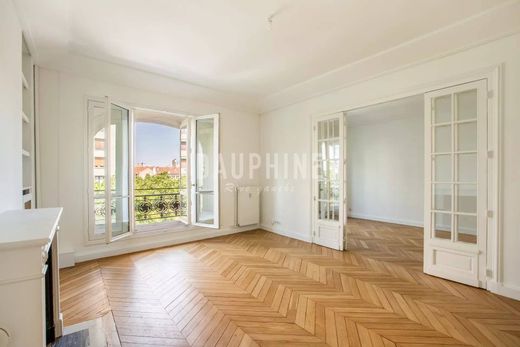 Apartment in Montparnasse, Alésia, Montsouris, Paris