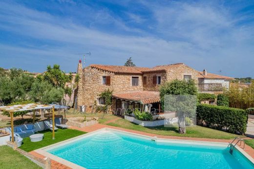 Villa in San Pantaleo, Provincia di Sassari