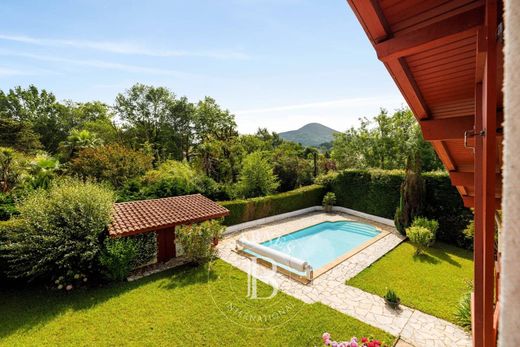 ‏בתי יוקרה ב  Ascain, Pyrénées-Atlantiques