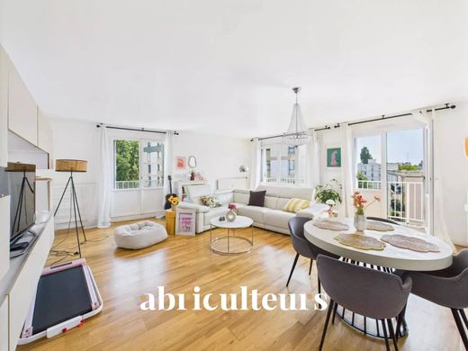 ﺷﻘﺔ ﻓﻲ Nogent-sur-Marne, Val-de-Marne