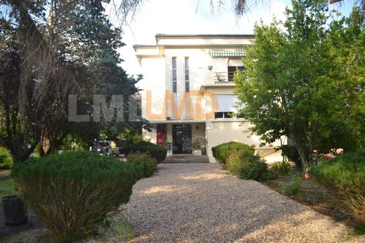 Luxe woning in Castres, Tarn