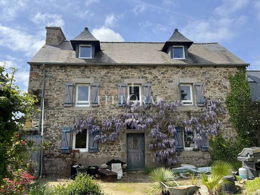 Maison de luxe à Pleubian, Côtes-d'Armor