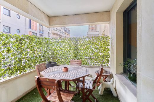 Apartament w Boulogne-Billancourt, Hauts-de-Seine