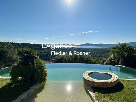 ‏וילה ב  גרימאוד, Var