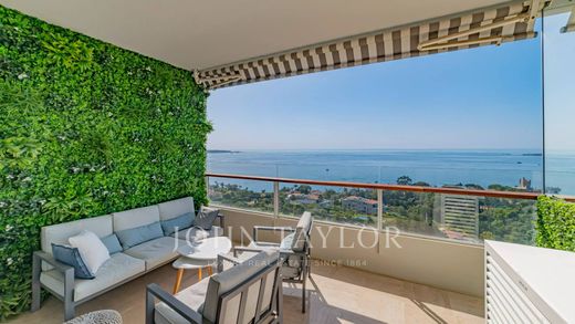 Apartment in Vallauris, Alpes-Maritimes