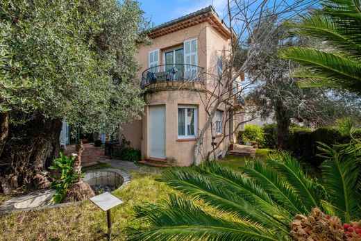 Luxury home in Saint-Jean-Cap-Ferrat, Alpes-Maritimes