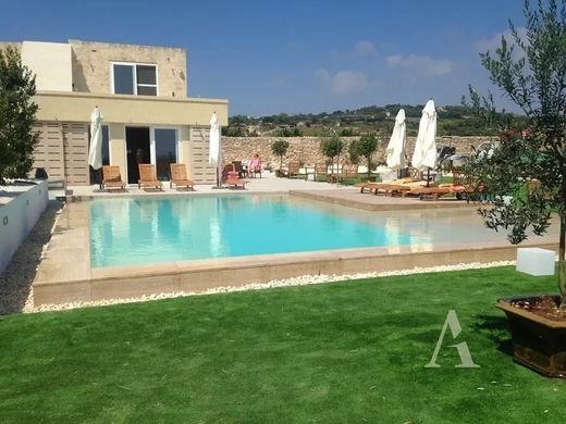 Villa à Siġġiewi, Is-Siġġiewi