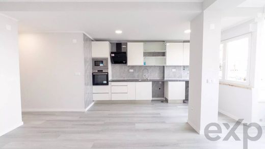 Apartament w Oeiras e S.Julião da Barra, Paço de Arcos e Caxias, Oeiras
