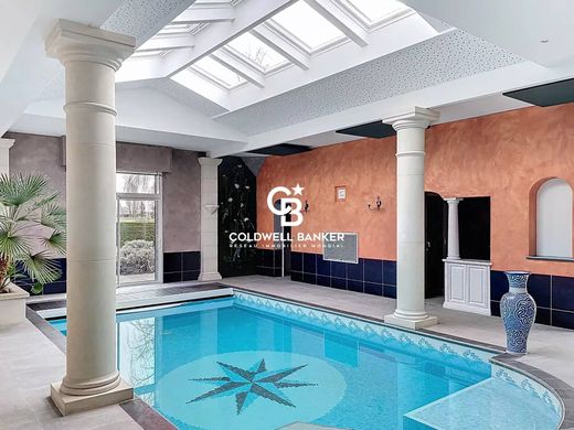 Luxury home in Jazennes, Charente-Maritime