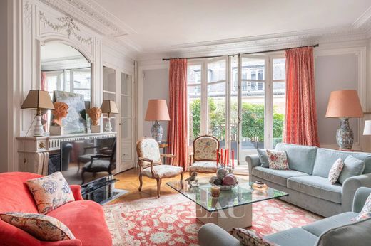 ‏דירה ב  Paris 08 Élysée, Paris