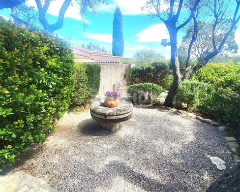 Luxury home in Grimaud, Var