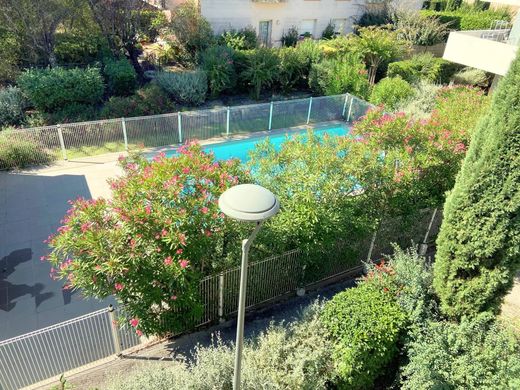 Apartment in Saint-Orens-de-Gameville, Upper Garonne