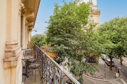Apartment in Provence-Opéra – Grands Boulevards, Paris