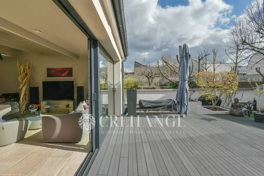 Luxus-Haus in Le Chesnay, Yvelines