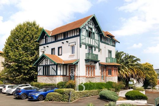 ‏משרד ב  Bayonne, Pyrénées-Atlantiques