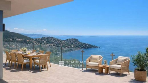 Villa in Théoule-sur-Mer, Alpes-Maritimes