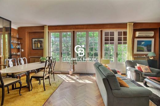 منزل ﻓﻲ Le Bouscat, Gironde