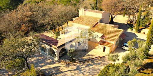 Casa de lujo en Uzès, Gard