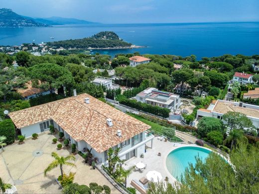 Saint-Jean-Cap-Ferrat, Alpes-Maritimesのヴィラ