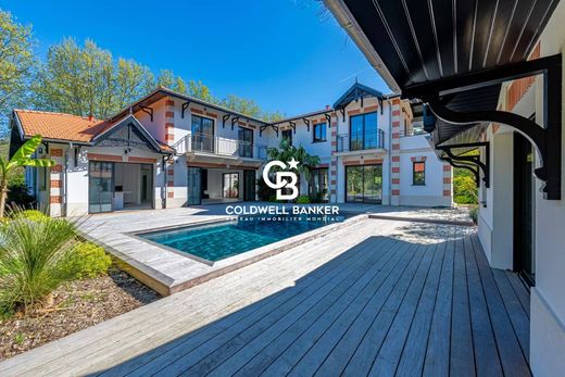 Luxury home in Arcachon, Gironde