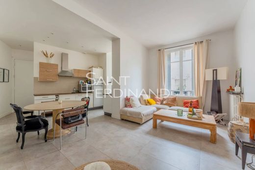 Apartament w Monceau, Courcelles, Ternes, Paris