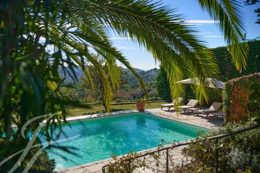 Luxe woning in Mougins, Alpes-Maritimes