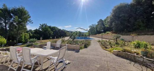 ﻓﻴﻼ ﻓﻲ La Tour-d'Aigues, Vaucluse