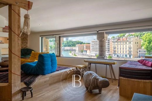 Apartment in Lyon, Rhône