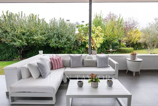 Πολυτελή κατοικία σε Las Rozas de Madrid, Provincia de Madrid