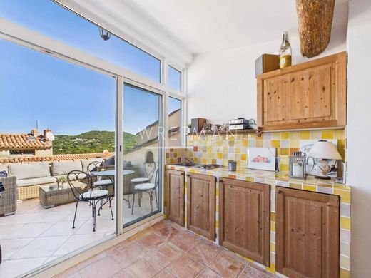 Luxury home in La Garde-Freinet, Var