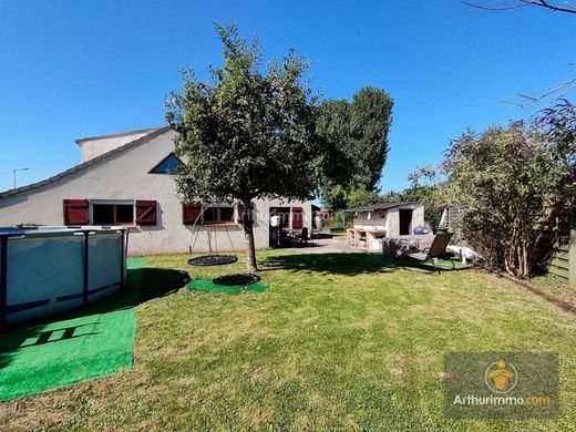 Luxury home in Bondoufle, Essonne